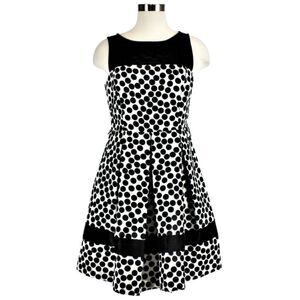 Dress Fit & Flare Sleeveless Mesh Bodice & Back Black & Cream Polka Dot Size 10P
